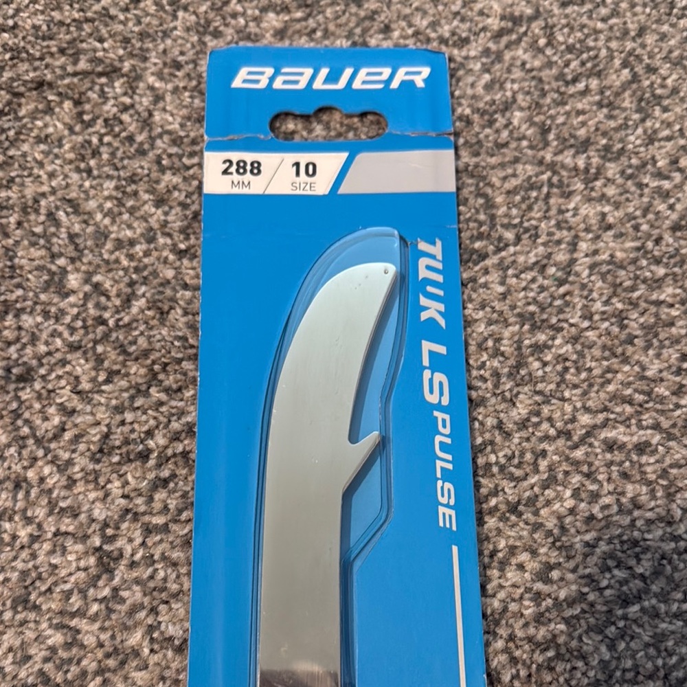 Bauer Blue and Silver Hockey Blade - Picture 2 of 2